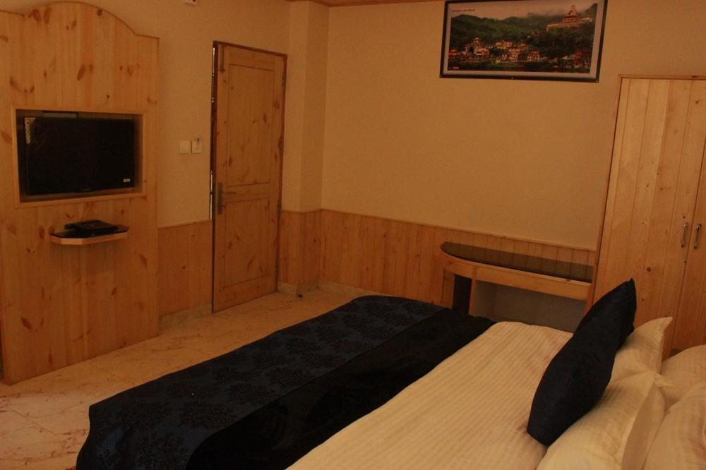 Hotel Bodh International - Manali (Himachal Pradesh) — Photos 2